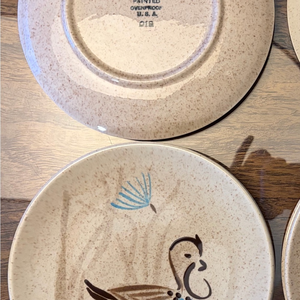 Bob White - Red Wing salad plates - Picture 3 of 4